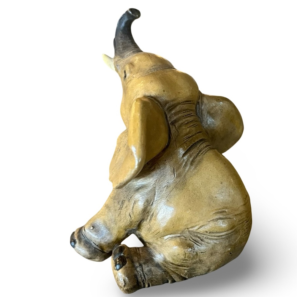 Vintage Signed Guido Cacciapuoti Made in Italy Baby Elephant Figurine Trunk Up - Picture 4 of 10